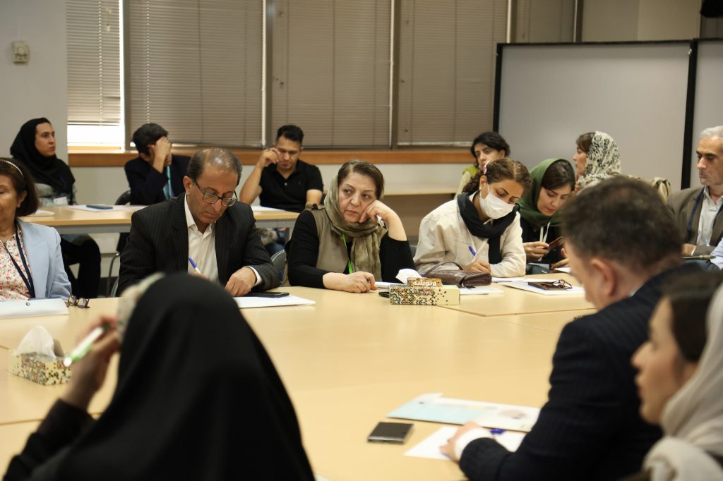 میزگرد تامین مالی ضرب آهنگ پایداری